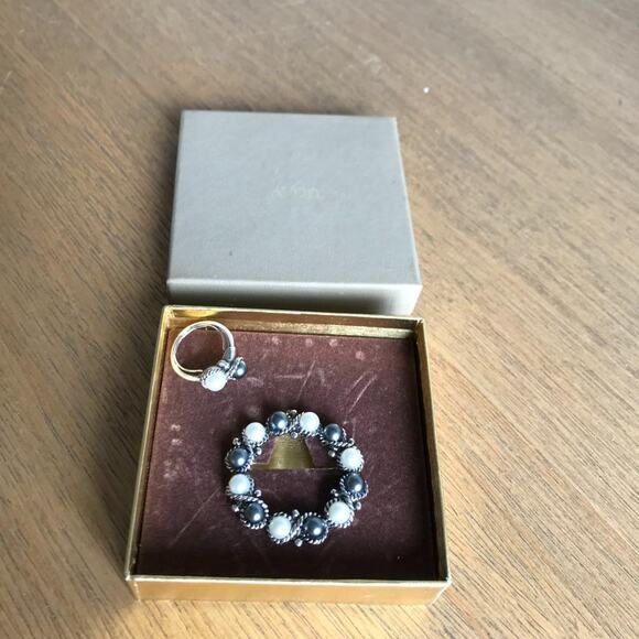 Vintage Avon Eclipse Silver Tone Faux Pearl Grey Rope Brooch Pin and Ring Set - Picture 2 of 6